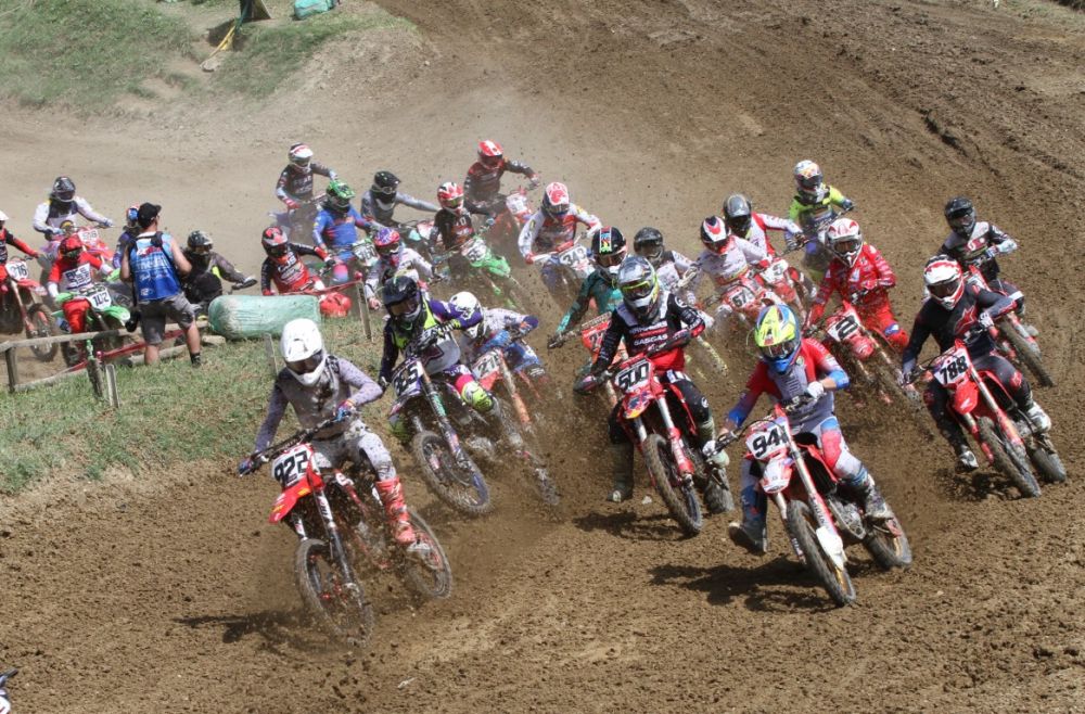 Le fasi concitate di uno start al Santa Barbara