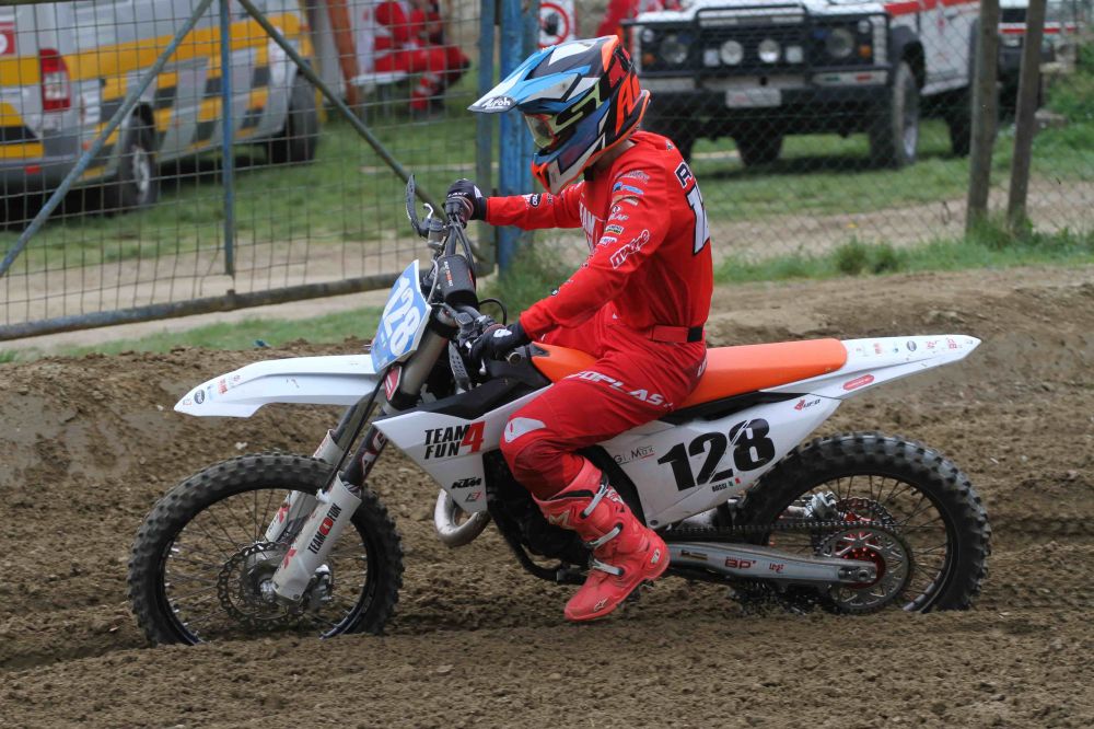 Marco Puccetti in azione durante una prova di Campionato Toscano MX